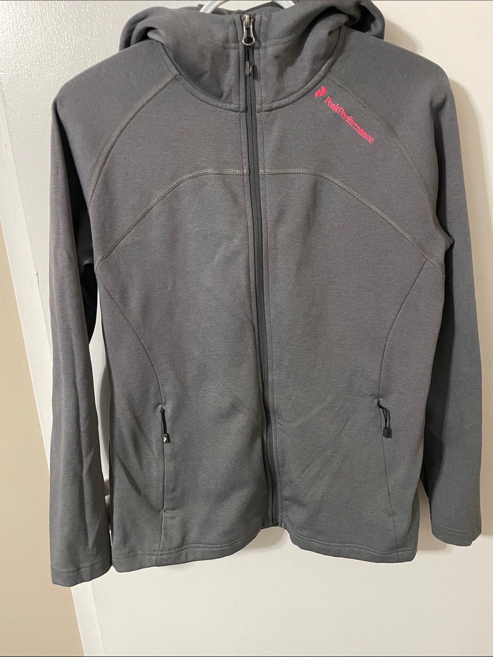 Peak Performance Grey Full Zip Jacket with Pink Logo Size Large